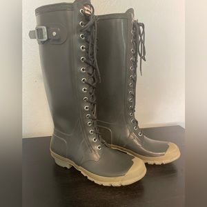 Hunter Rain Boots - size 10
